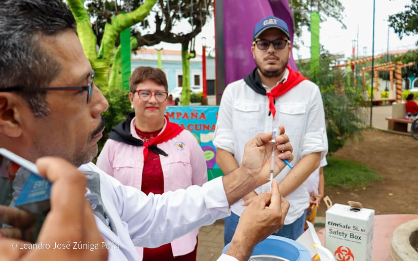 Campana-de-vacunacion-23