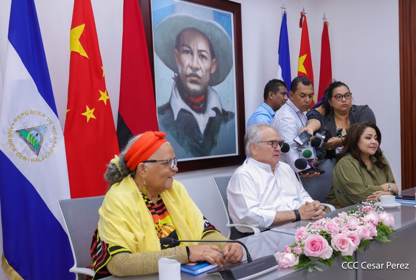 Embajador-de-China-15