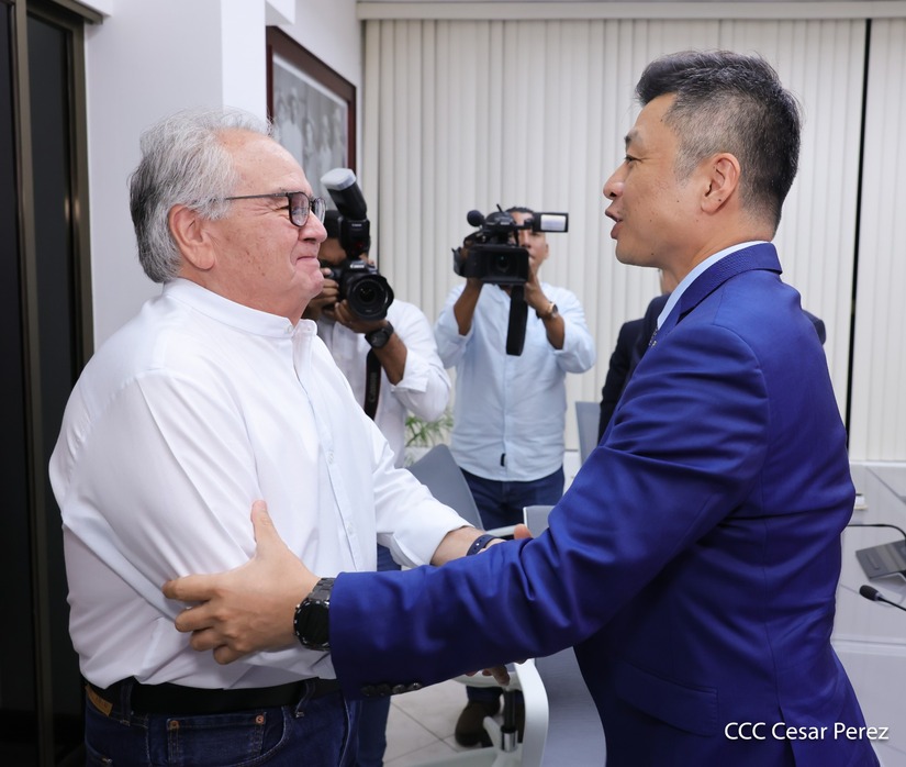 Embajador-de-China-6