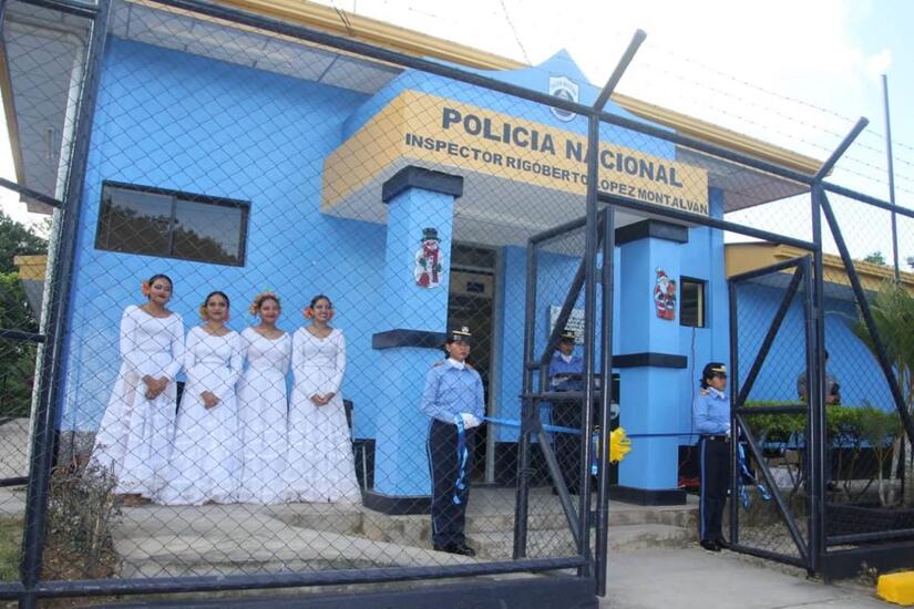POLICIA5