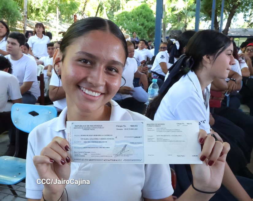 Bono-Presidencial-a-Bachilleres-28