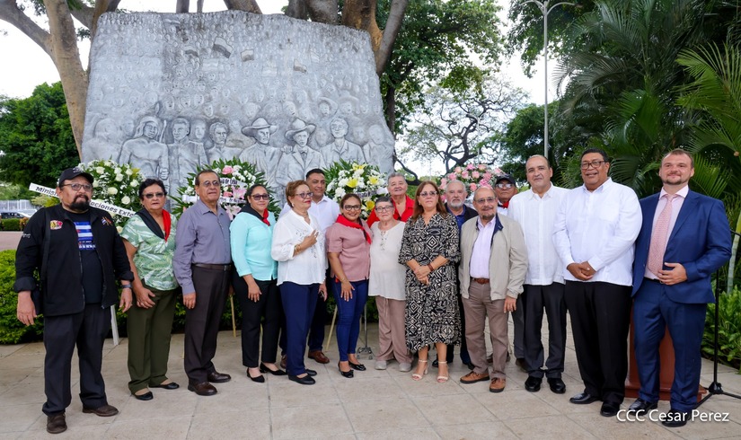 Cmdte-Fidel-Castro-30