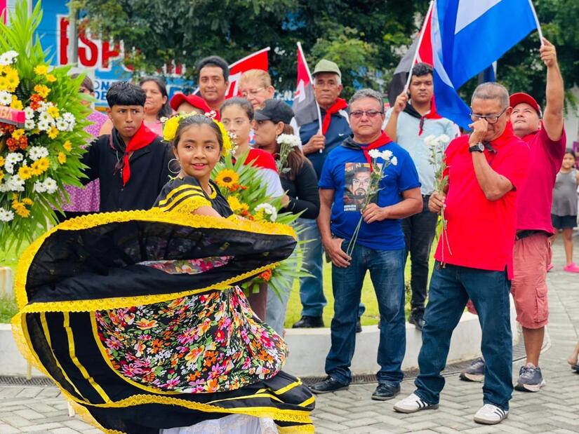 Recuerdan-a-La-Mascota-11