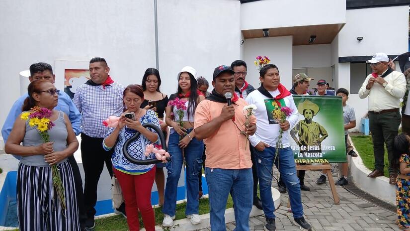 Recuerdan-a-La-Mascota-7