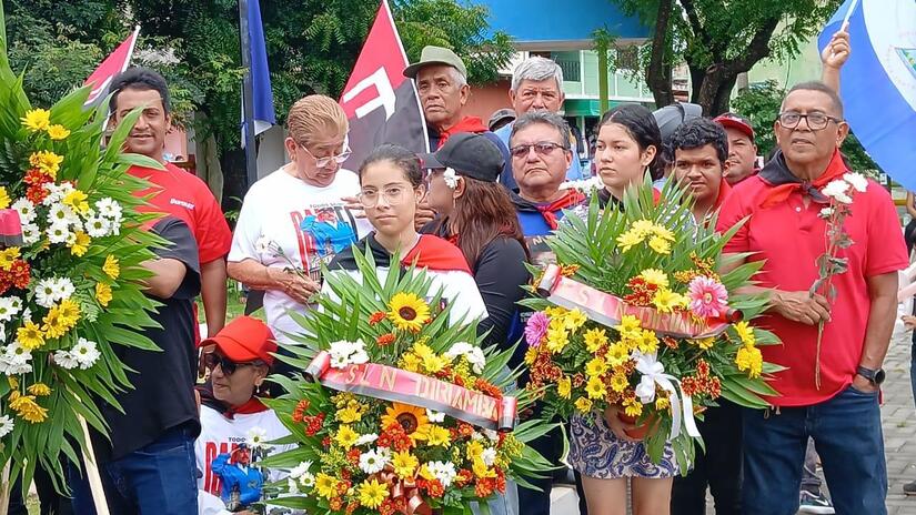 Recuerdan-a-La-Mascota-8