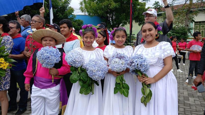 Recuerdan-a-La-Mascota-9