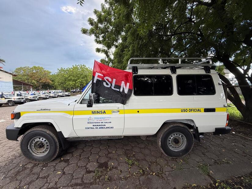 Nuevas-ambulancias-11