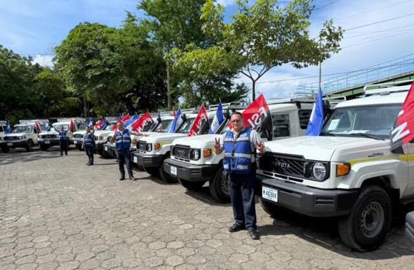 Nuevas-ambulancias-13