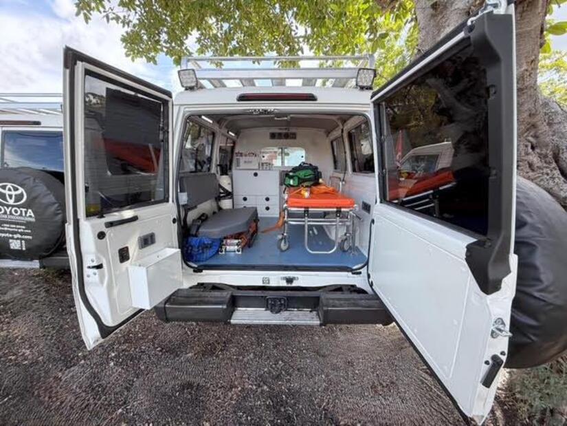 Nuevas-ambulancias-3