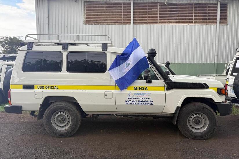 Nuevas-ambulancias-8