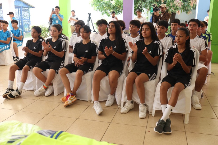 MOVIMIENTO-DEPORTIVO10