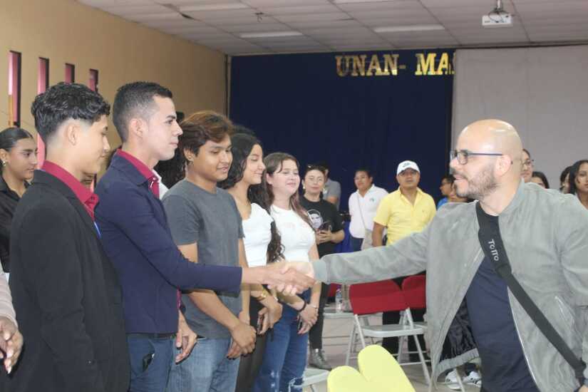 Encuentro-Comunicadores--(1)
