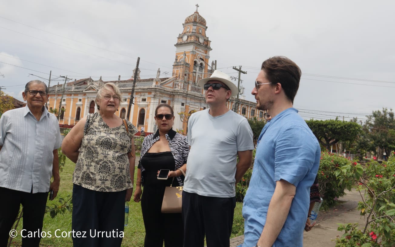 Escultores-Rusos--(14)