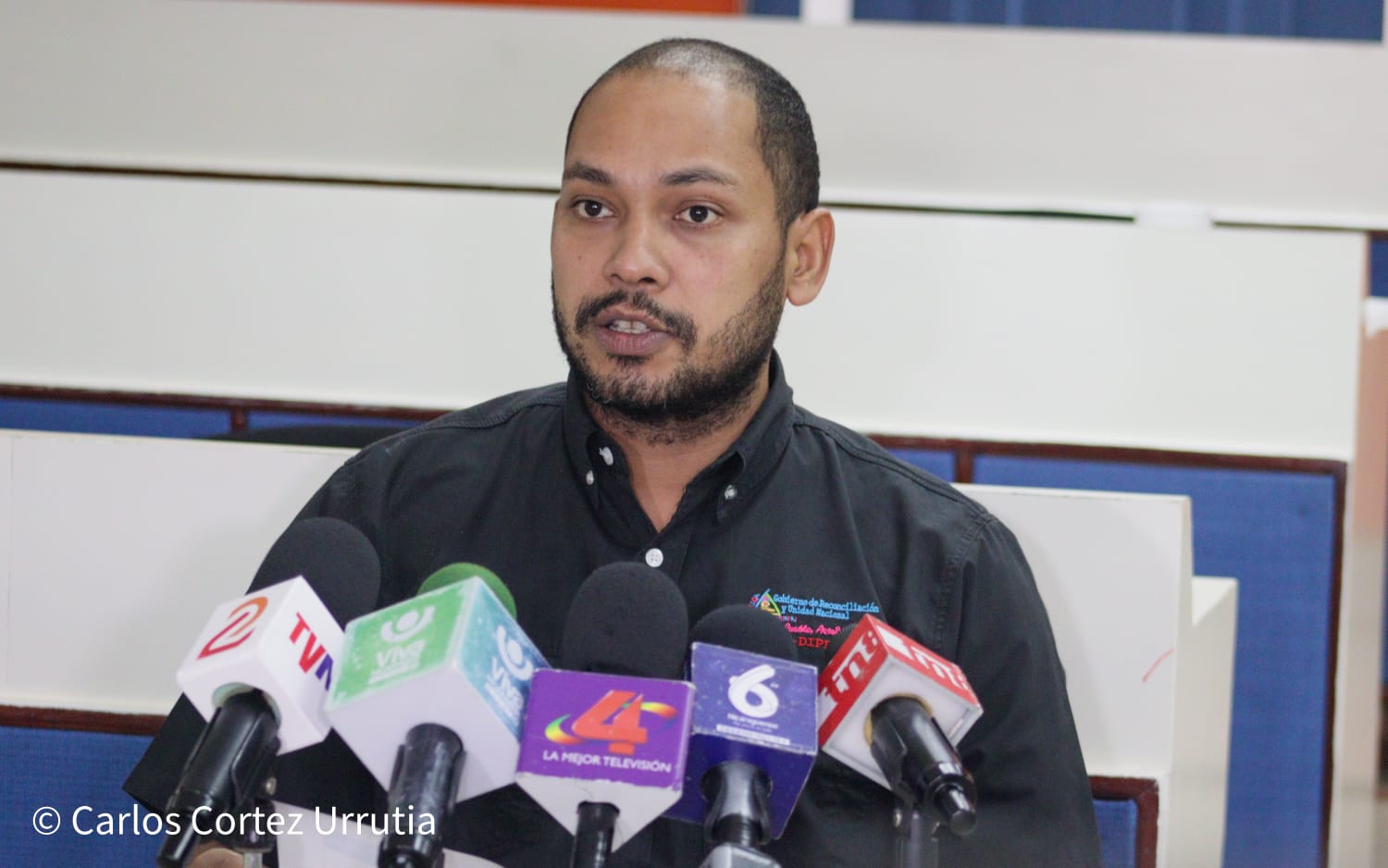 WhatsApp-Image-2025-10-13-at-14-35-53