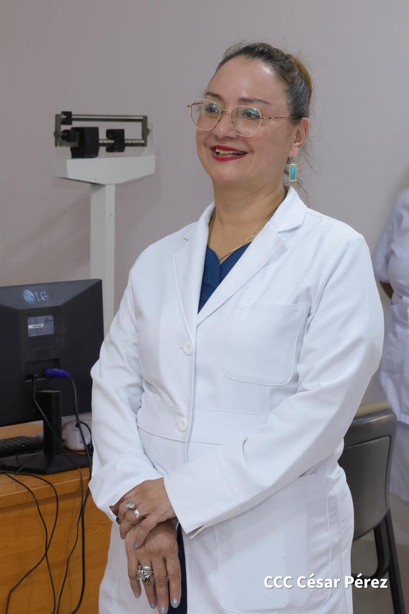 MINSA-MICROSCOPIOS-8