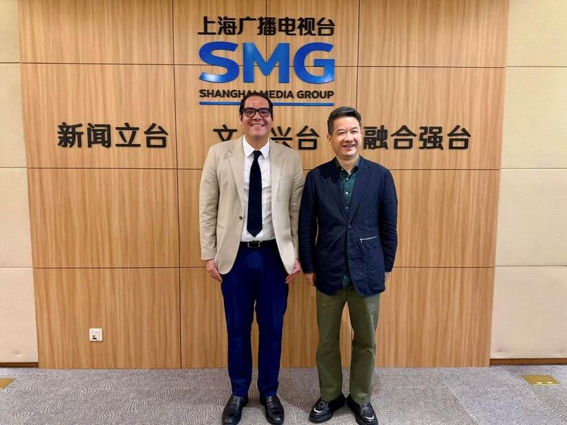 Grupo-de-Medios-de-China-2