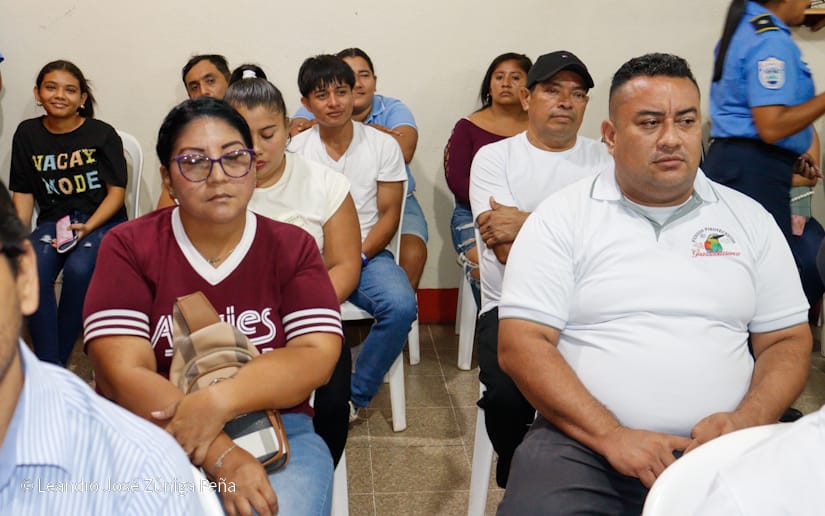 Capacitacion-a-vendedores-de-polvora-10