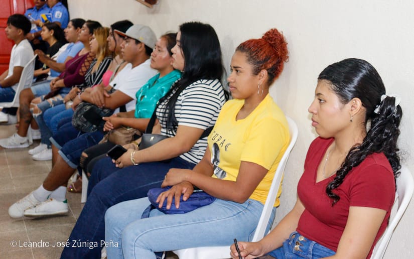 Capacitacion-a-vendedores-de-polvora-15