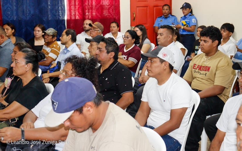 Capacitacion-a-vendedores-de-polvora-16