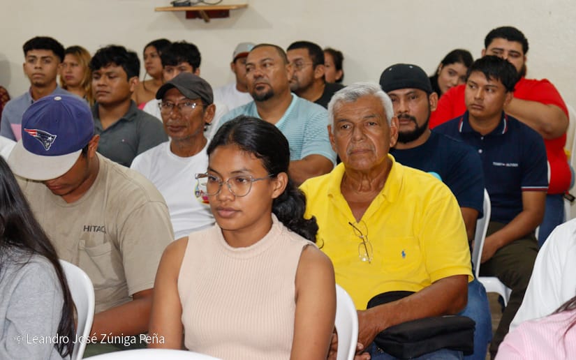 Capacitacion-a-vendedores-de-polvora-18