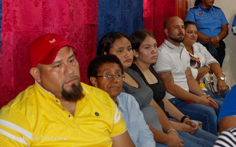 Capacitacion-a-vendedores-de-polvora-6