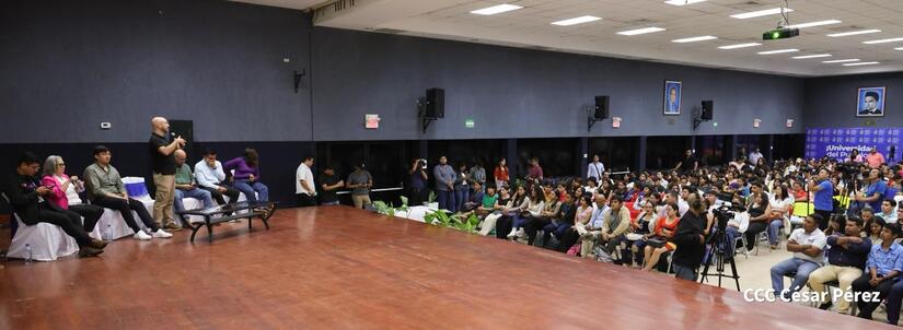 Comunicadores-RT-en-Espanol-22