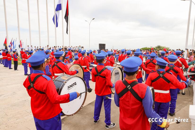 Bandera-Loma-Tiscapa-2