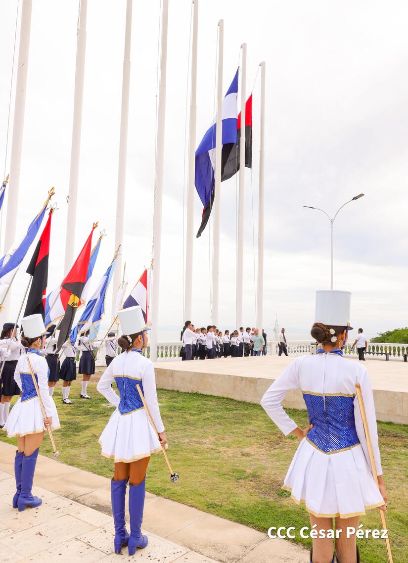 Bandera-Loma-Tiscapa-8