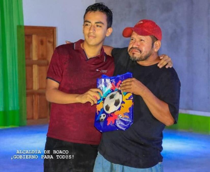 FESTIVALES-DE-FRITANGA-Y-GALLO-PINTO-11