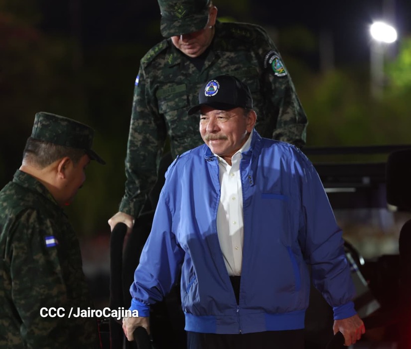 Desfile-Pueblo-Ejercito-18