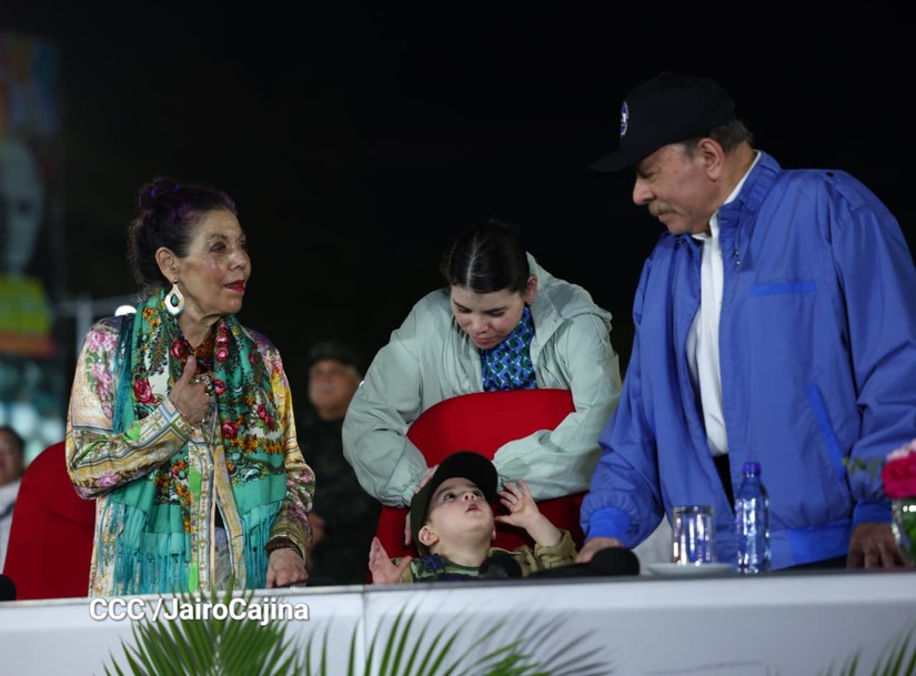 Desfile-Pueblo-Ejercito-20