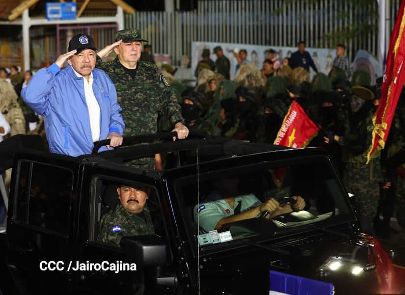 Desfile-Pueblo-Ejercito-6