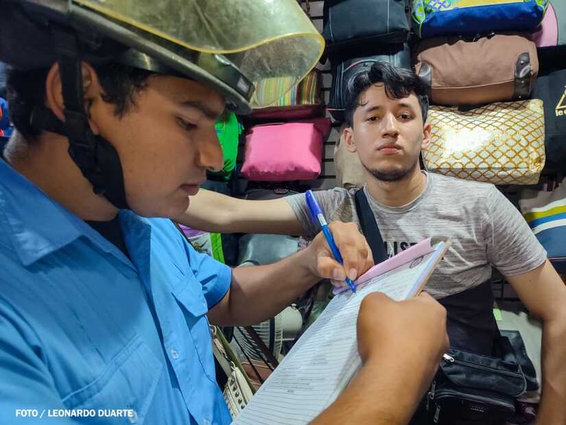 Bomberos-Ivan-Montenegro-1