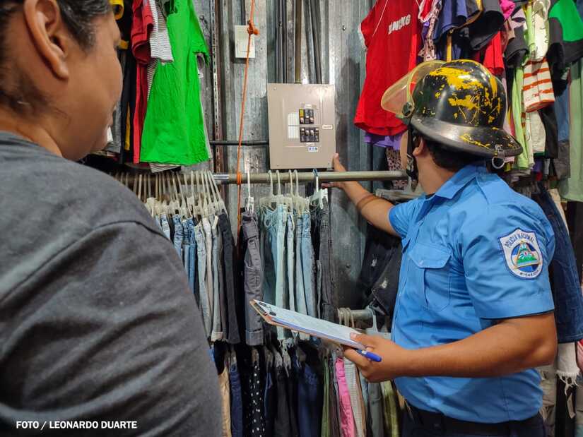 Bomberos-Ivan-Montenegro-4