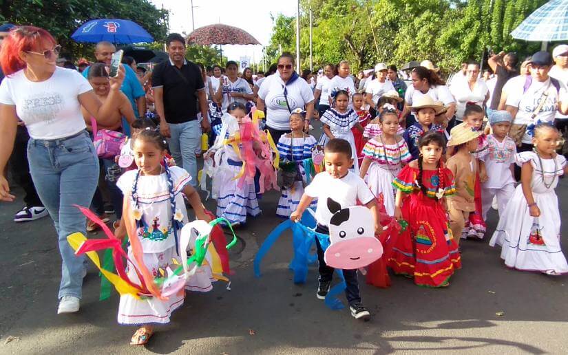 DESFILE-(5)