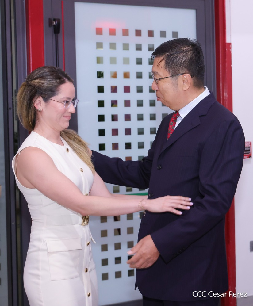 REPUBLICA-POPULAR-CHINA--(13)