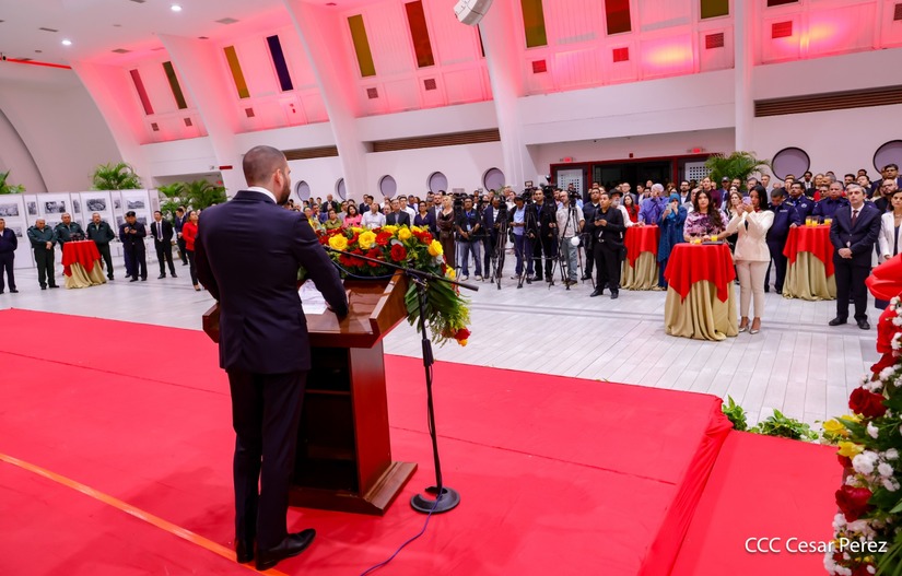 REPUBLICA-POPULAR-CHINA--(57)