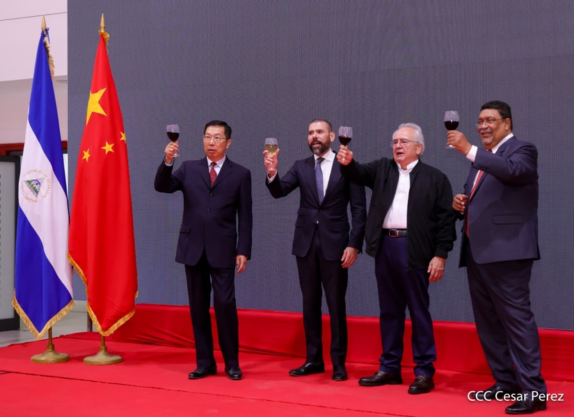 REPUBLICA-POPULAR-CHINA--(60)