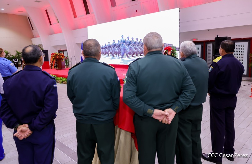 REPUBLICA-POPULAR-CHINA--(67)