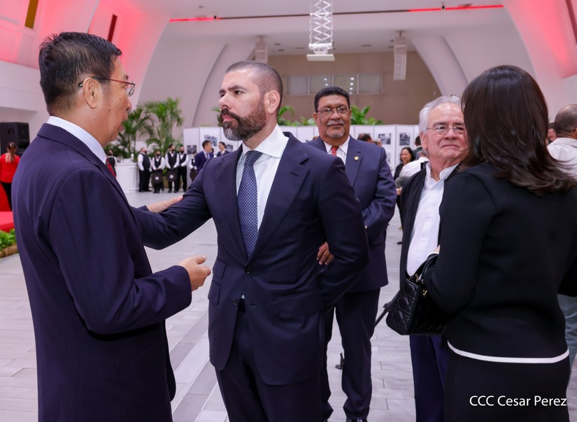 REPUBLICA-POPULAR-CHINA--(79)