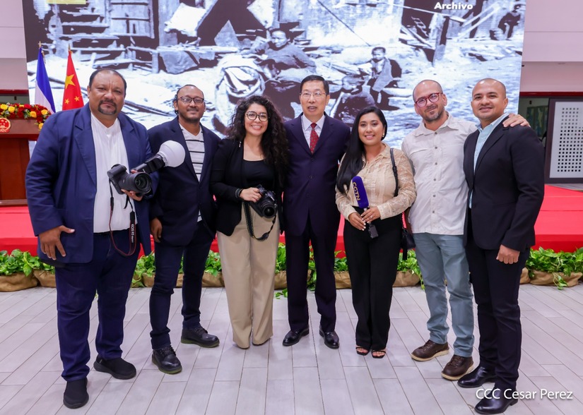 REPUBLICA-POPULAR-CHINA--(83)