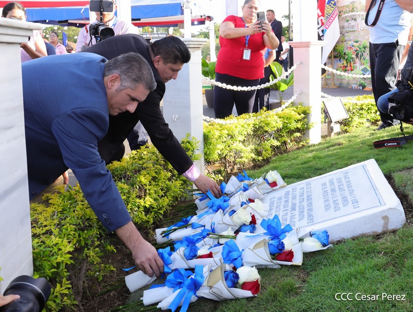 Homenaje-Salvador-Allende--(33)