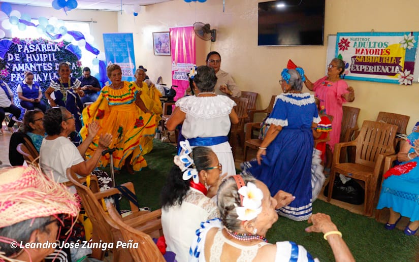 Adultos-Mayores-1