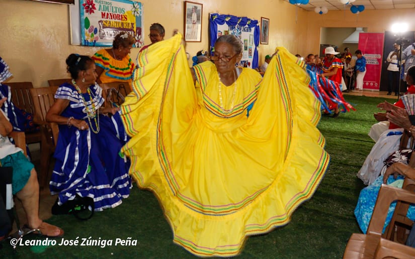 Adultos-Mayores-14