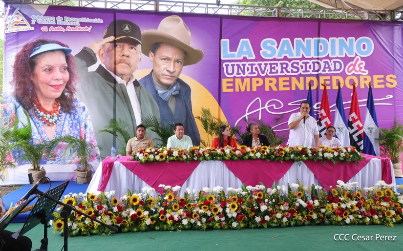 LA-SANDINO6