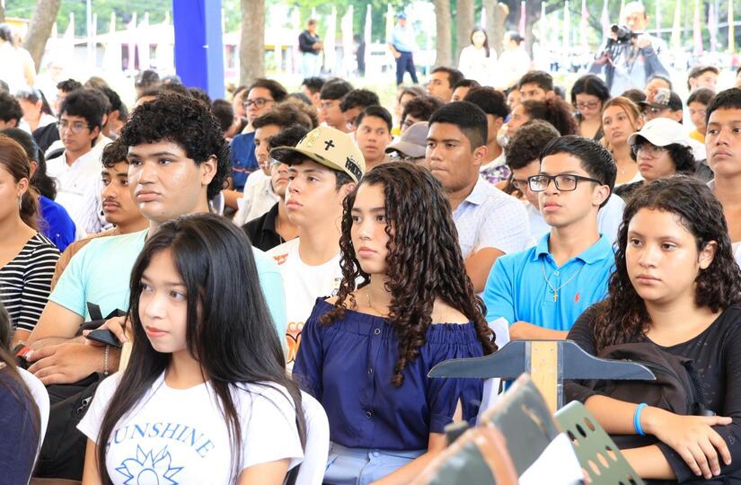 Universidad-La-Sandino-4