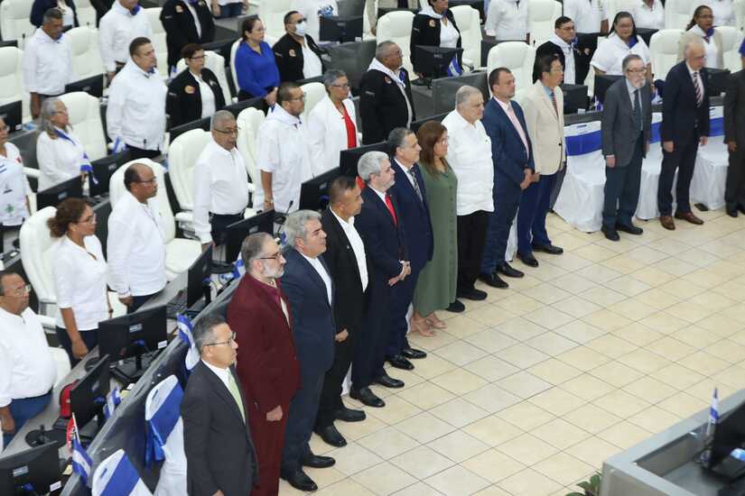 Sesion-especial-Asamblea-Nacional--(14)