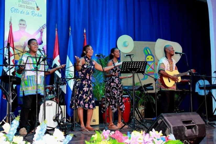 Concuros-de-Musica-Otto-de-la-Rocha-5