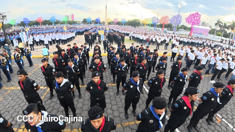 Aniversario-Policia-Nacional-37