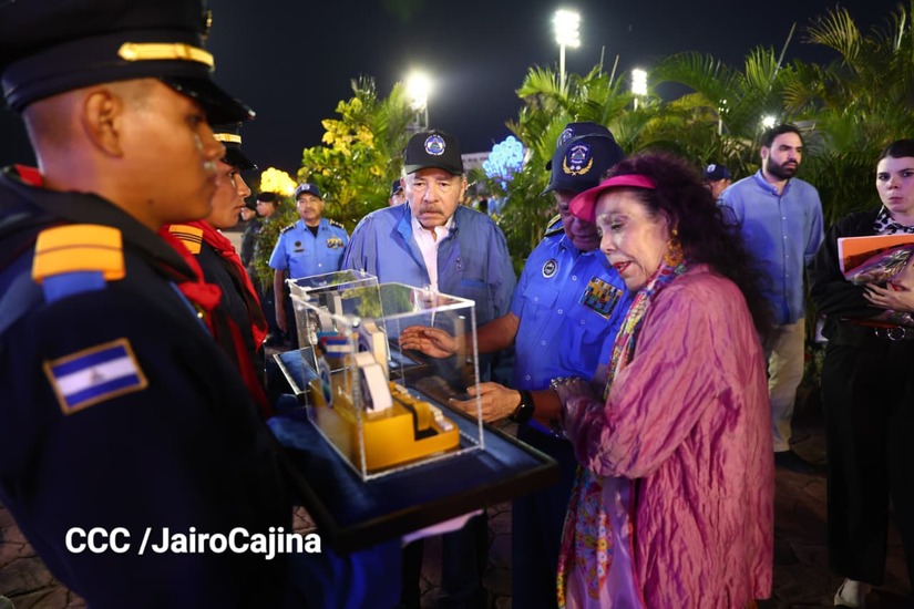 Aniversario-Policia-Nacional-48